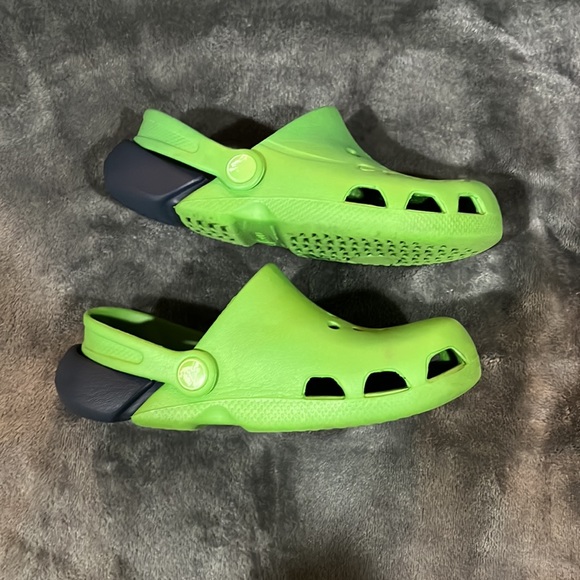 Crocs Electro II Clogs Kids Sz J1 Green/Navy GUC - Picture 3 of 5